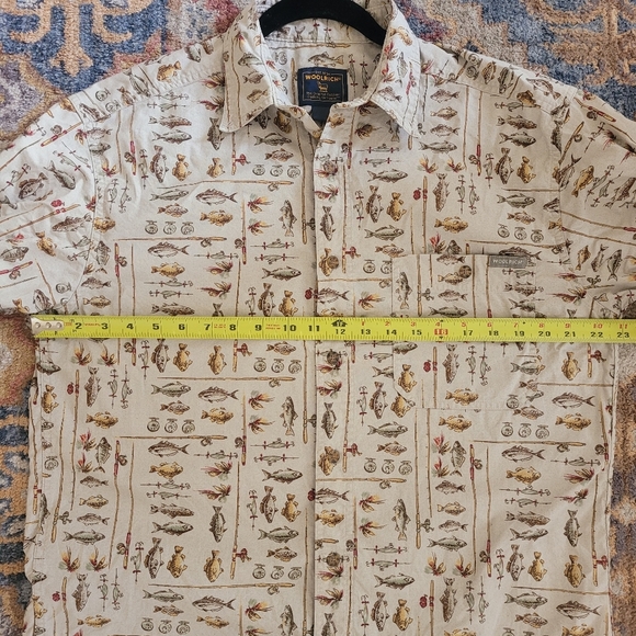 Woolrich Vintage Fly Fishing All Over Print Short Sleeve Button Down Tan Medium - Picture 9 of 9